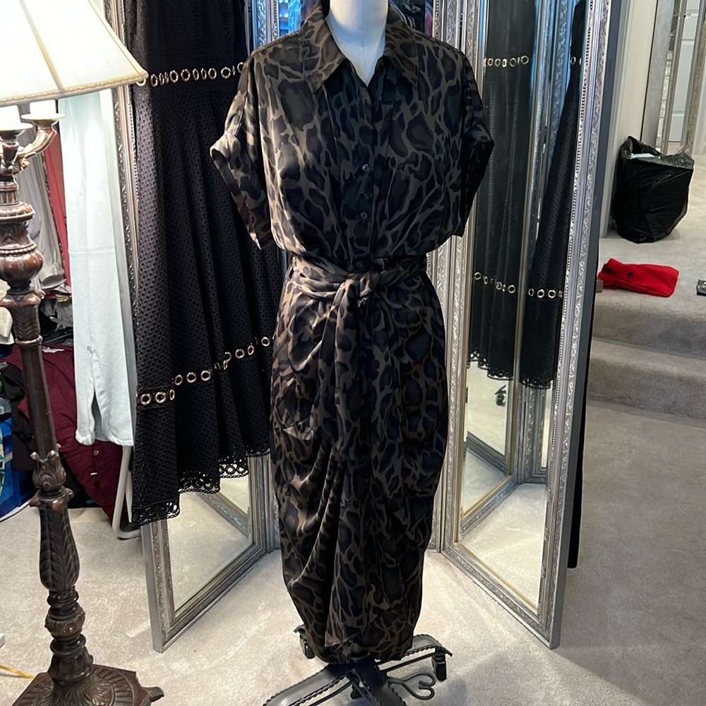 Steve Madden animal print dress